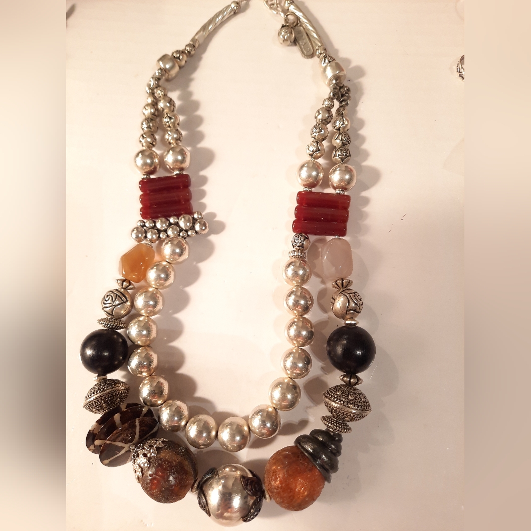 Rita D, Stampedd On A Beautiful Multicolour Neclase With Gemstones